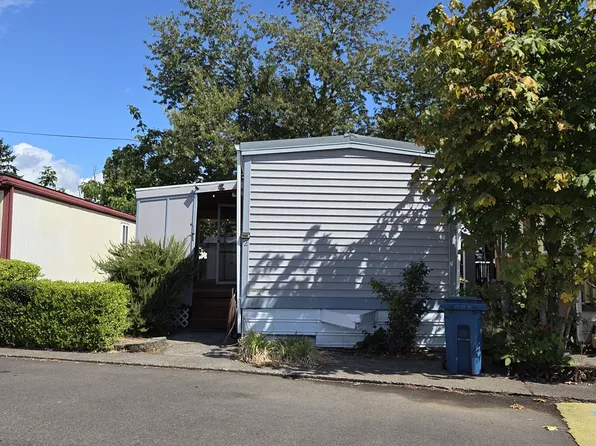 7227 SE Flavel St, Portland, OR 97206