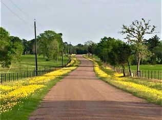 1011 Bonfire West Rd, Cat Spring, TX 78933