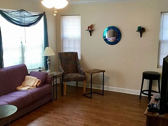 2nd image of 130 Callan Park Ln