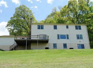 9521 Brink Rd, Gaithersburg, MD 20882