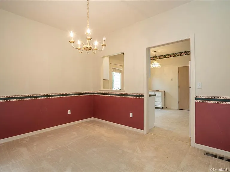 47 Pepper Bush Ln — Photo 14