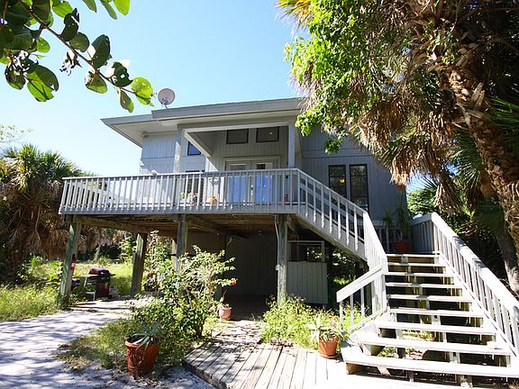 2nd image of 442 Gulf Bend Dr