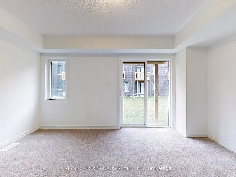 781 Kootenay Path — Photo 25