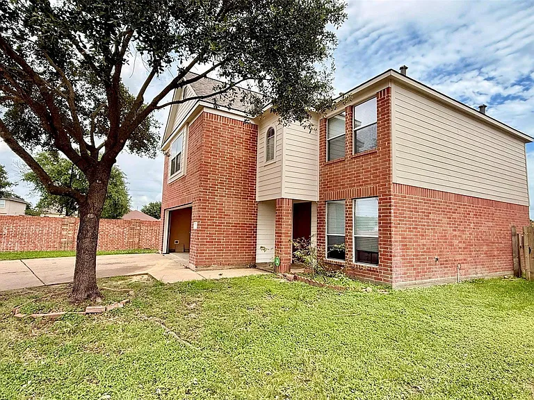 19503 Narcissus Brook Ln — Photo 2