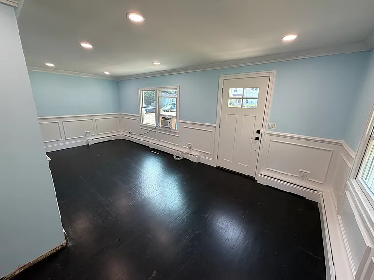 305 Smithtown Blvd #6 — Photo 3