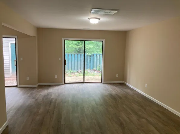 4707 Walden Pond Dr APT B, Raleigh, NC 27604