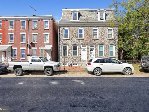 625 Chain St, Norristown, PA 19401