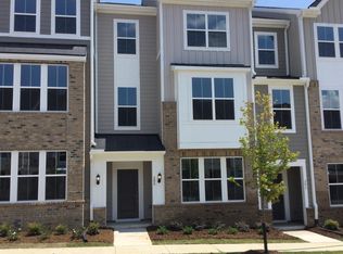 208 Hickory Plains Rd, Knightdale, NC 27545
