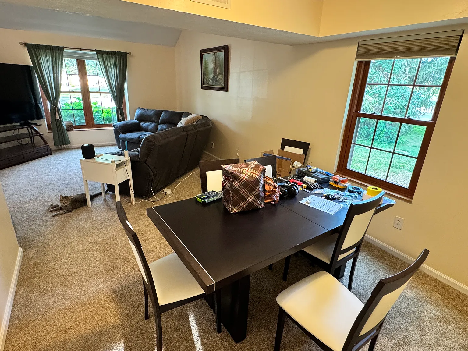 3 bed, 2.5 bath, 1726 sqft, $2,400 — Photo 3
