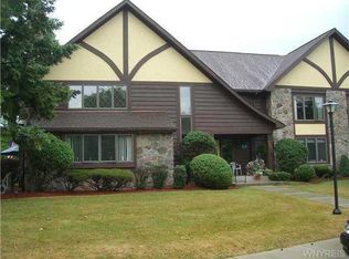 5297 Chestnut Ridge Rd, Orchard Park, NY 14127