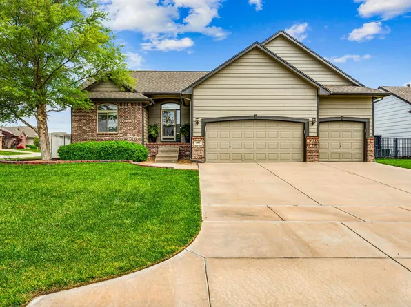 806 W Sandstone Ct, Andover, KS 67002