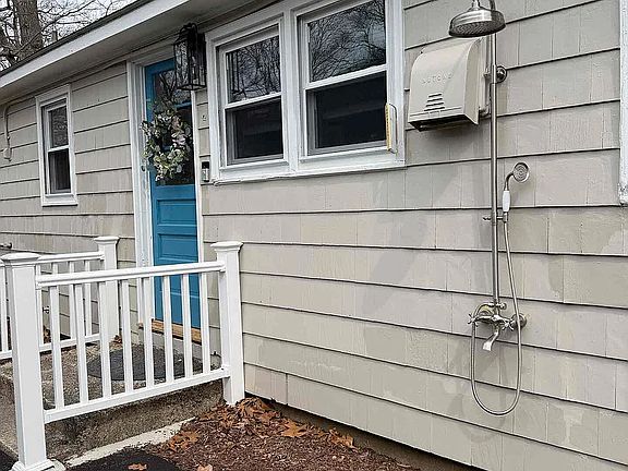 2nd image of 14 Avenue A #1