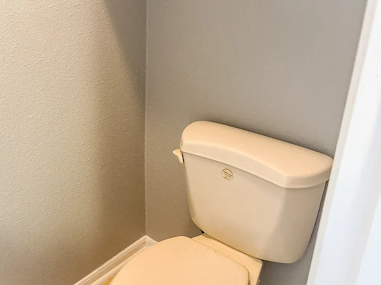 7 Chapel Hill Cir #7 — Photo 23