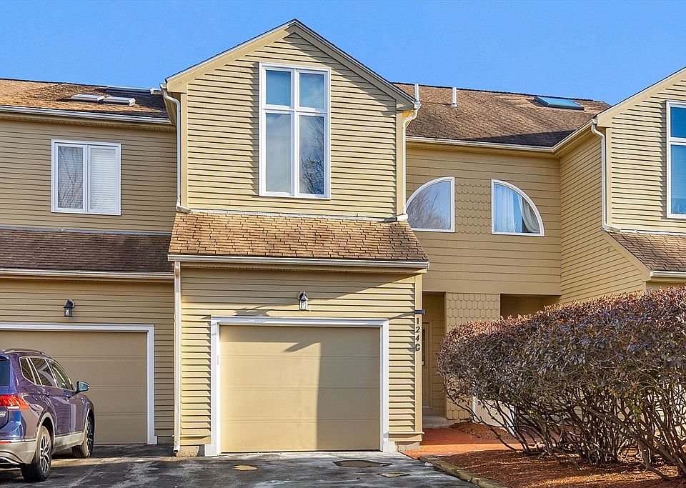 1st image of 124 Broadmeadow St APT G