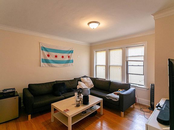 4th image of 3128 N Kimball Ave #2