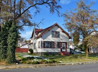 804 2nd St, Cheney, WA 99004