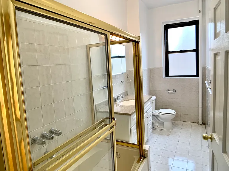 574 W End Ave #9A2 — Photo 8