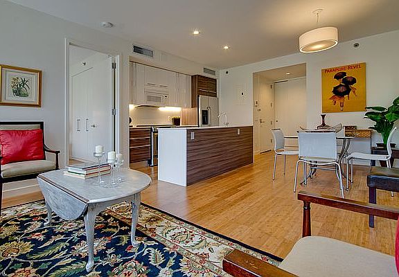 4th image of 134 Montague St APT 2