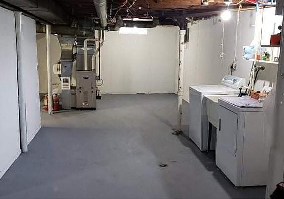 2nd image of 28048 Groveland St #1