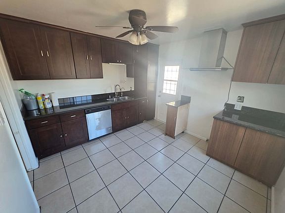 4th image of 16817 Alwood St