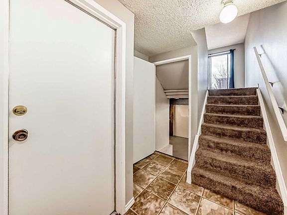 5th image of 6909 Ranchero Rd NW