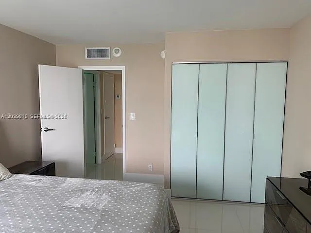 100 Bayview Dr #904 — Photo 11