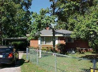2730 Arlington Ave, Fayetteville, NC 28303