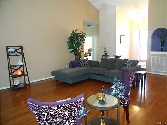 3rd image of 3125 Chartwood Dr