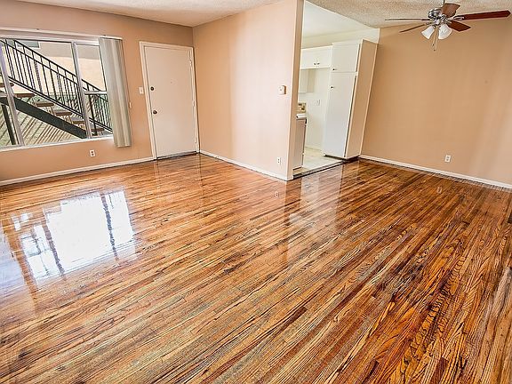 2nd image of 917 Fedora St APT 5