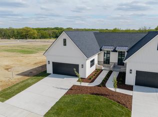 212 Allison Rd, Lexington, IL 61753