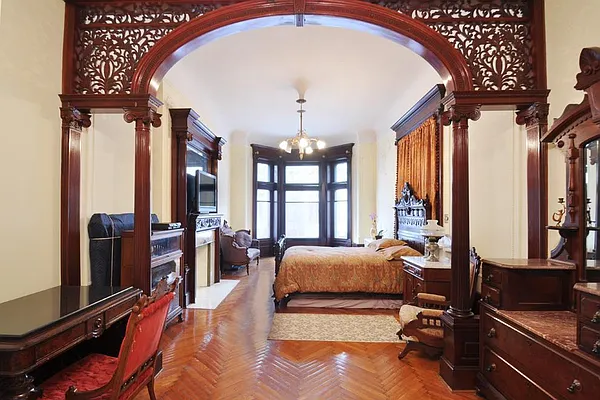 Sold by Corcoran | media 18