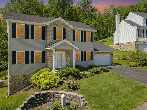 119 Brookdale Dr, Morgantown, WV 26508