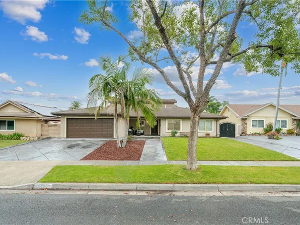 148 N Jerrilee Ln, Anaheim, CA 92807