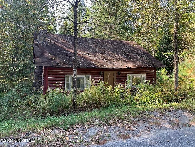 2nd image of 296 Alder Meadow Road