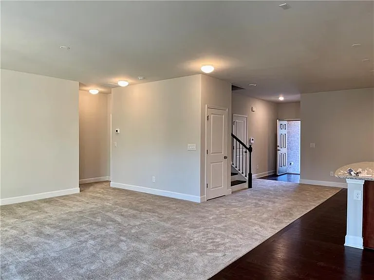 5689 Wheeler Ridge Rd — Photo 9