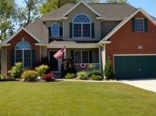 3822 Concord Dr, North Tonawanda, NY 14120