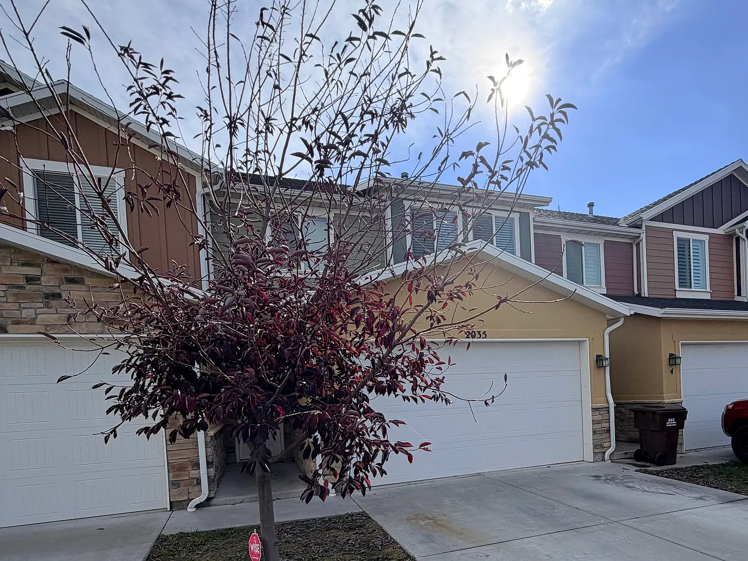 2035 Carson Ave — Photo 2