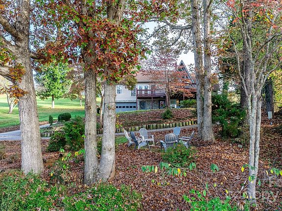 3rd image of 3453 6th Street Dr NW