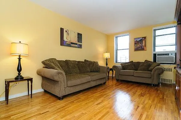 Sold by Fillmore | media 42