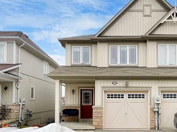 51 Connell Ln E #12, Clarington, ON L1C 0L1