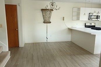 3rd image of 64 Arrowhead Cir #64