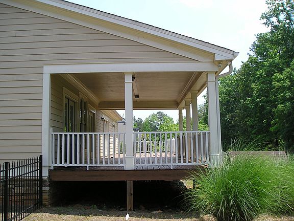 3rd image of 1013 Fanleaf Dr