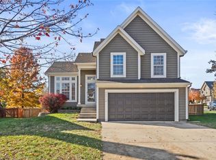 15714 S Brookfield St, Olathe, KS 66062