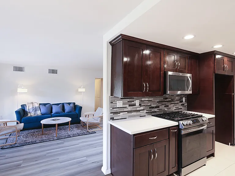 382 E California Blvd #101 — Photo 11