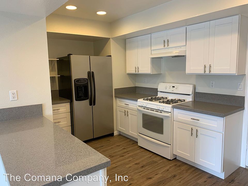 1st image of 3107 Highland Ave