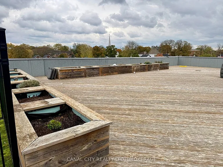 10 Albert St E #303 — Photo 24