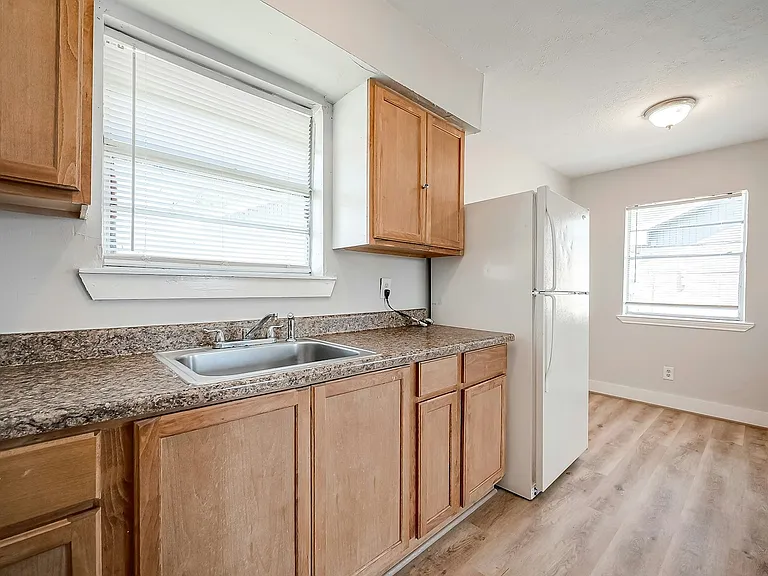 8814 Manus St #1 — Photo 27