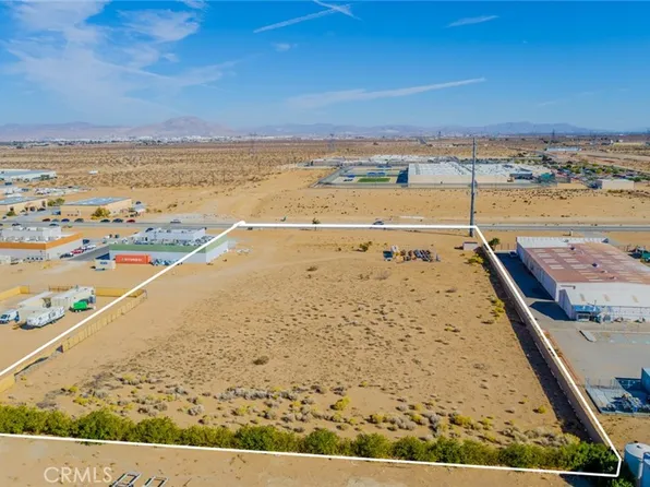 17020 Raccoon Ave, Adelanto, CA 92301
