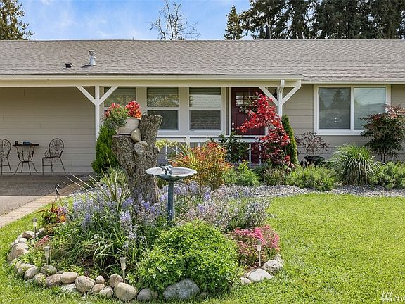 2nd image of 8526 Haviland Ave SW