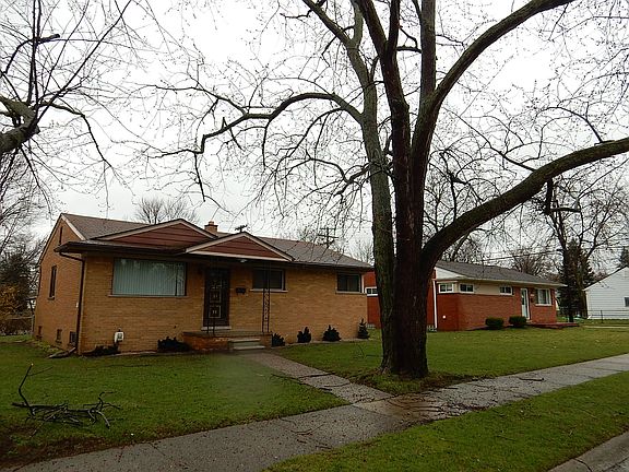 2nd image of 35309 Stellwagen St
